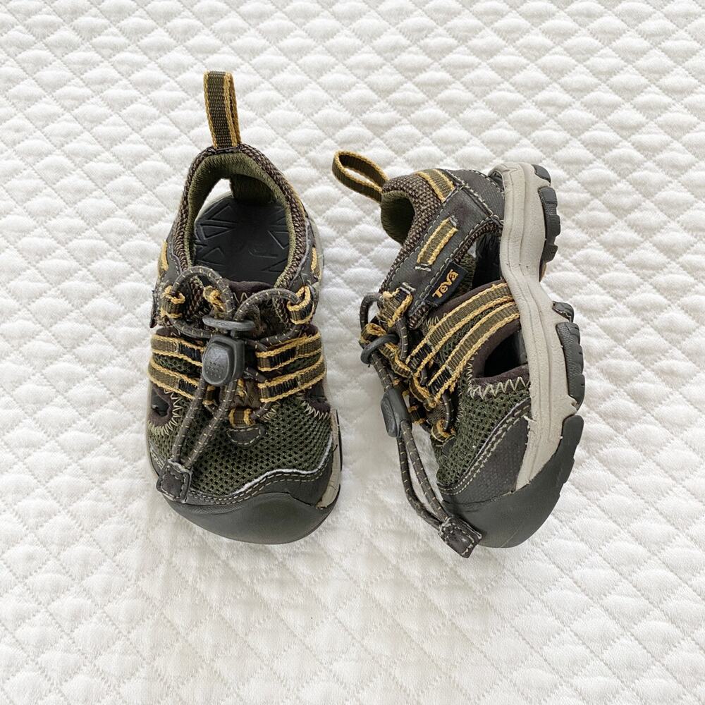 Teva Sandals, Size 4